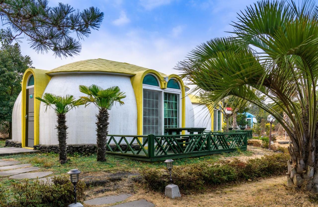 Domgrami Pension Sogüpcho Exteriér fotografie